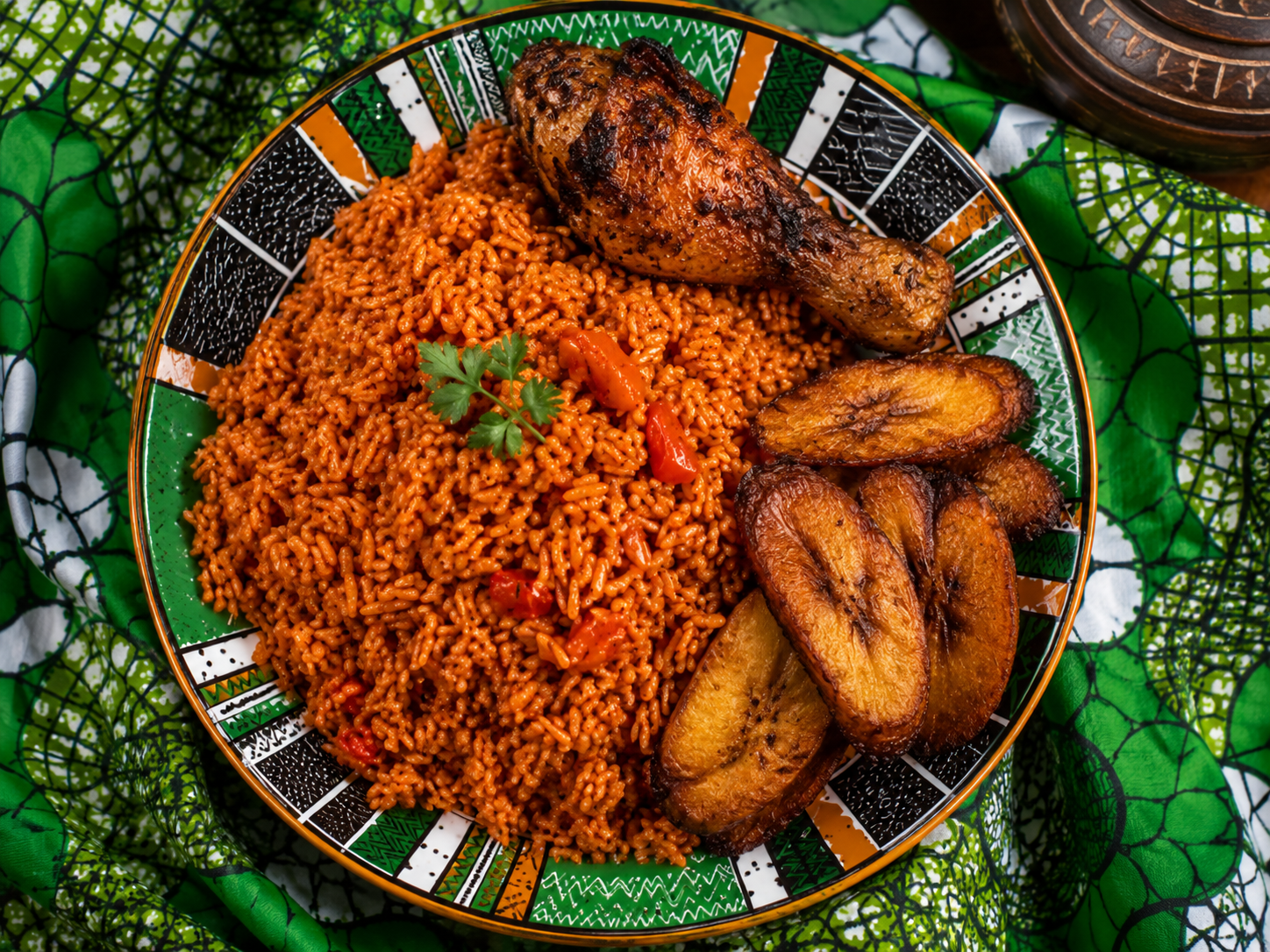 jollof rice nigerien culture nigeria lagos plantain frit