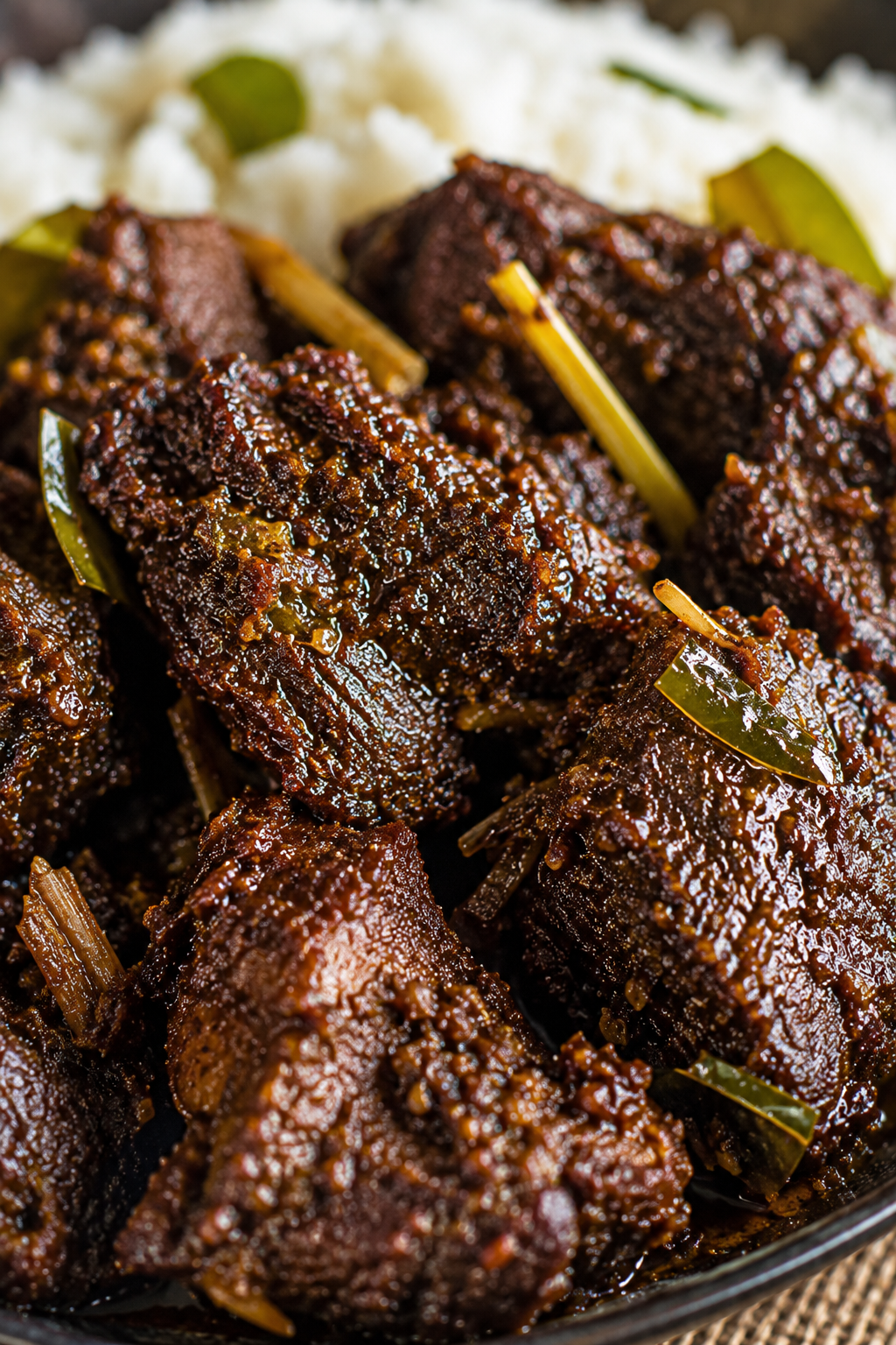 recette rendang boeuf maison indonesien brun caramelise epices